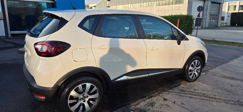 Renault captur benzine 107000 km met garantie, Auto's, Bluetooth, 898 cc, Euro 6, Overige kleuren