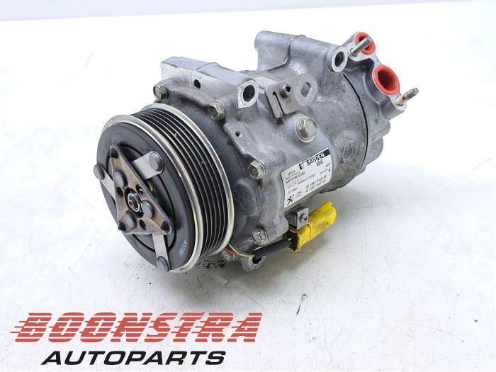 Pompe clim d'un Opel Movano, Autos : Pièces & Accessoires, -, Opel, 3 mois de garantie, Utilisé