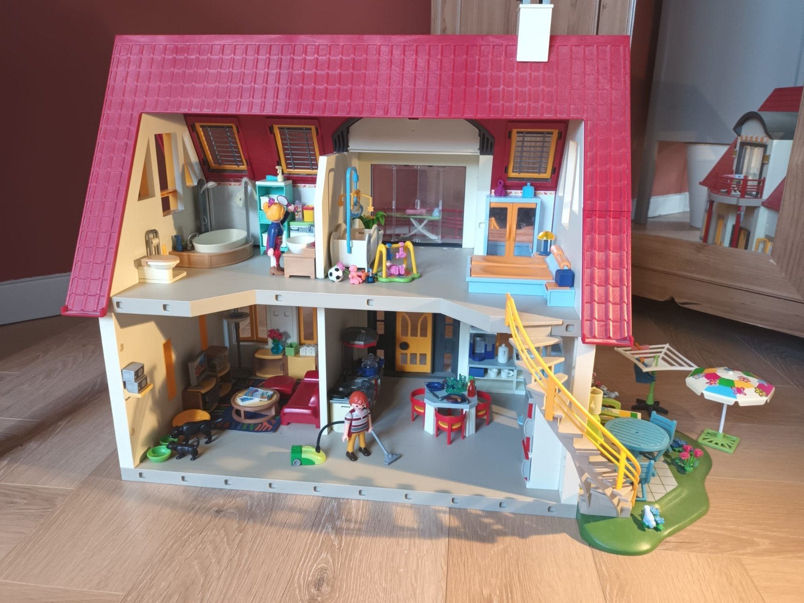 Maison Playmobil, Enlèvement