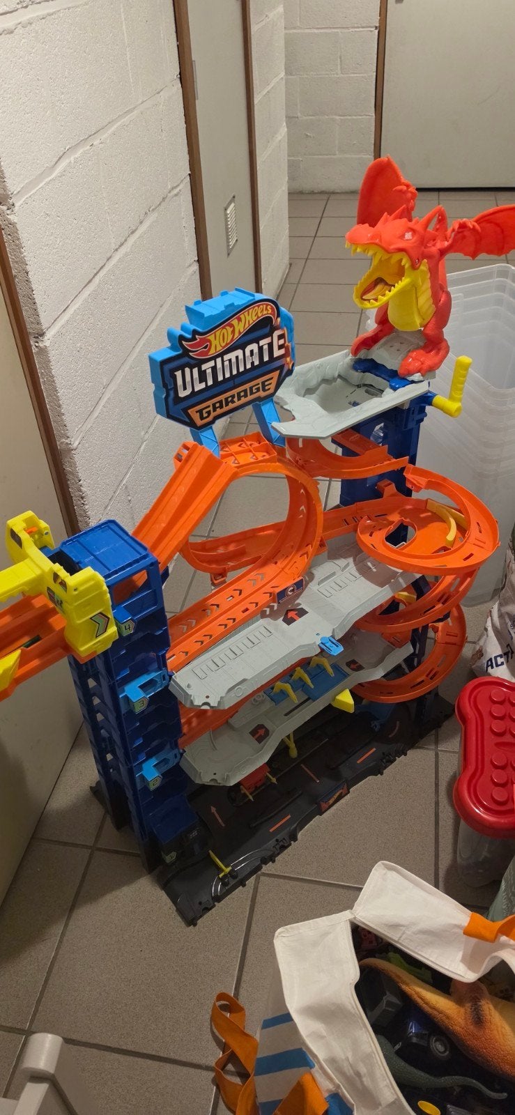Hotwheels garage, Enlèvement, Utilisé