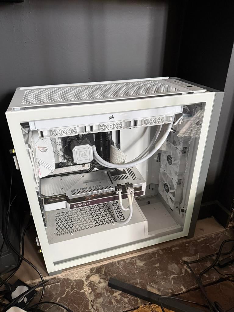 Witte High-End Gaming PC (Ryzen 9 5900X / RTX 3070 Ti), Ophalen of Verzenden, Gebruikt, Gaming, SSD
