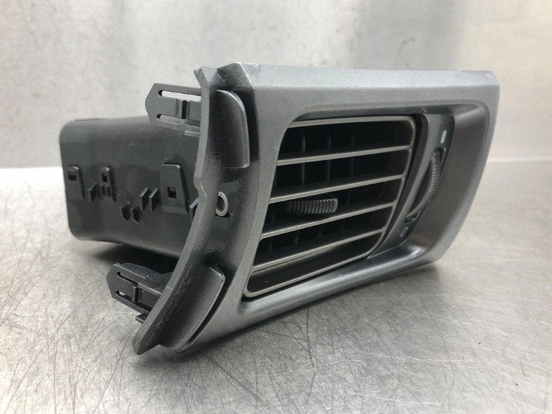 DIVERSEN Subaru Impreza III (GH / GR) (|66110FG010|), Gebruikt, Subaru