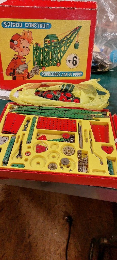 Vintage speelgoedset (Spirou, Meccano, Fischertechnik), Ophalen, Gebruikt