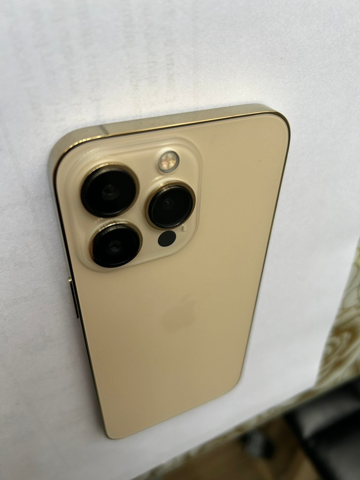 iPhone Pro 13 Gold 256 Go en parfait état avec 90 % batterie, Télécoms, Téléphonie mobile | Apple iPhone, 256 GB, Enlèvement ou Envoi