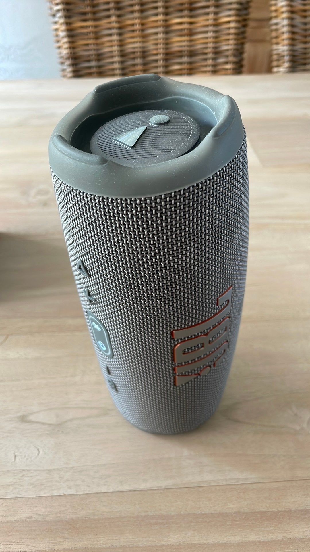 JBL Charge 5 Bluetooth Speaker Grijs – Uitstekende staat, Audio, Tv en Foto, Luidsprekerboxen, Bluetooth, Ophalen of Verzenden