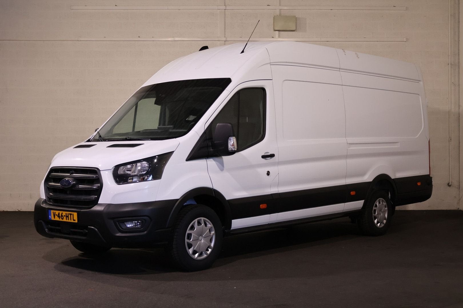 Ford Transit 350 2.0 TDCI L4 H3 130pk Navigatie 270gr Achter, Autos, Camionnettes & Utilitaires, Electronic Stability Program (ESP)