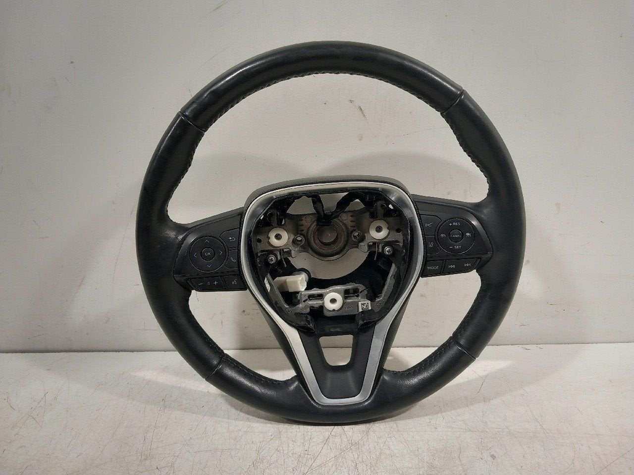Stuur Suzuki Swace, Onderdelen@venauto.nl, Van der Ven Autorecycling B.V., Ettenseweg 76, 4706 PB Roosendaal, The Netherlands