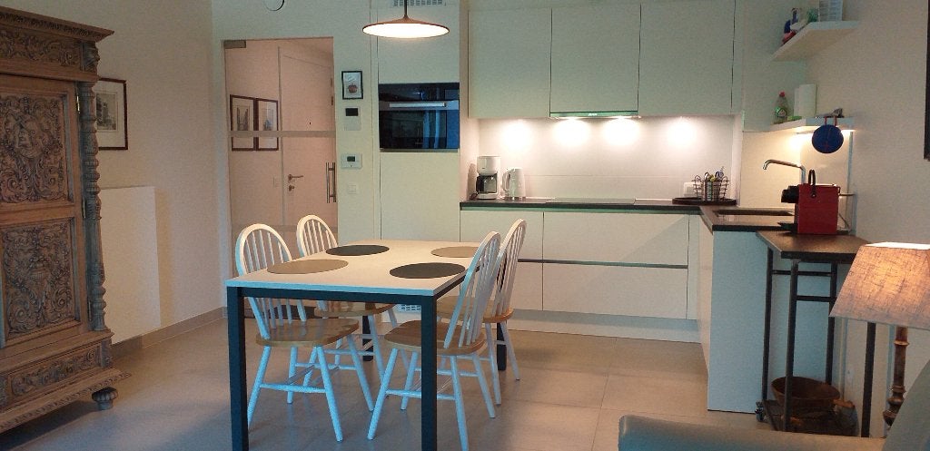 Middelkerke 2slpk. privé staanpl.,terras wifi wasm.,fietsb., 2 slaapkamers, Antwerpen of Vlaanderen, Appartement, Wasmachine