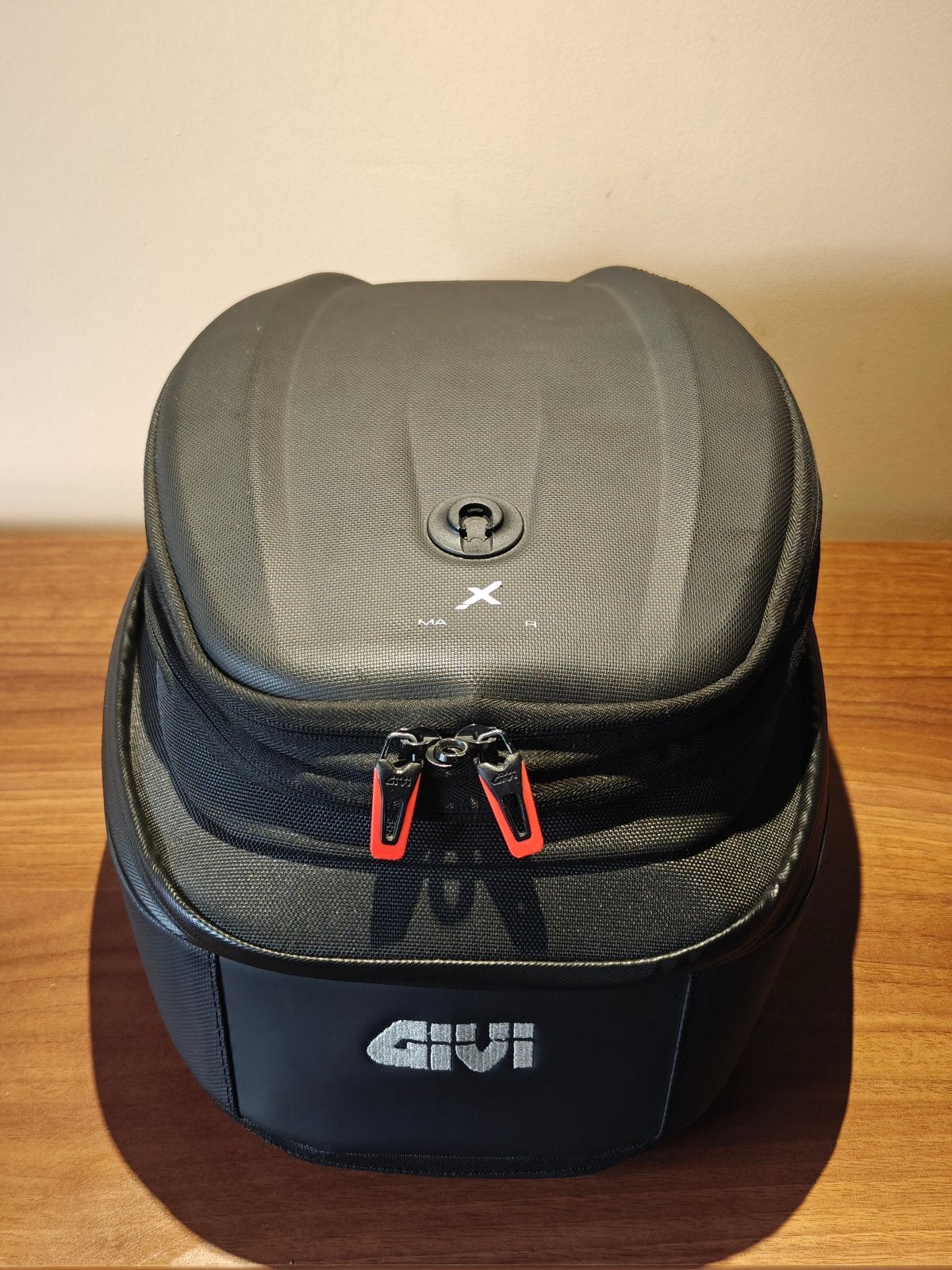 Givi Tanklock X-Line XL06 - tanktas, Motoren, Accessoires | Koffers en Tassen, Gebruikt, Ophalen