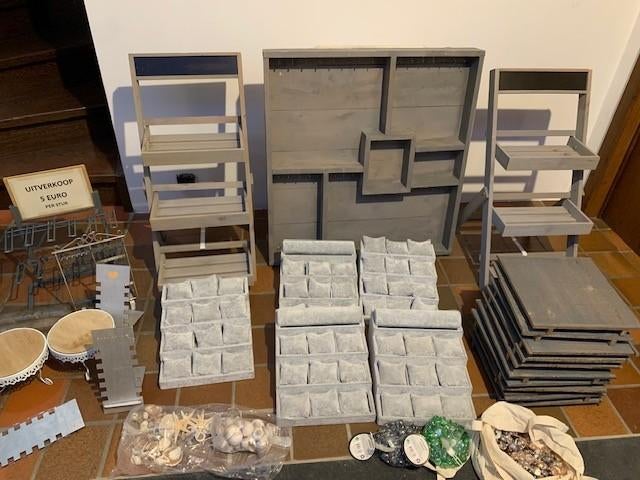 Sieraden displays, Ophalen, Zo goed als nieuw