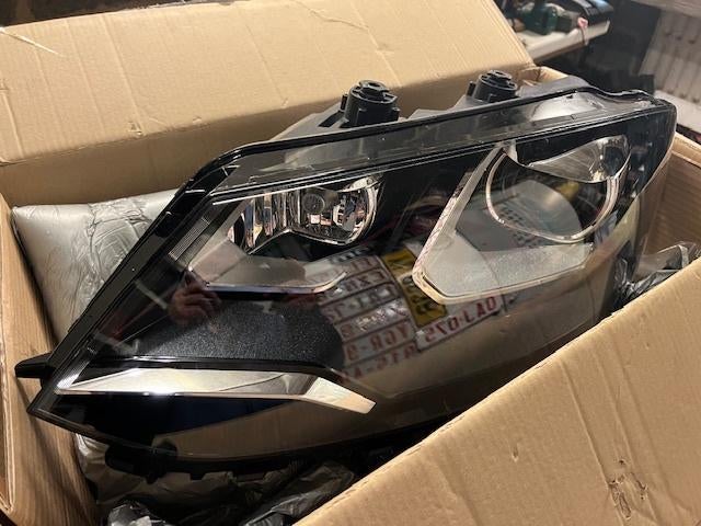 Kit de phares au xénon VW Sharan II neufs Magneti Marelli, Enlèvement, Neuf, Volkswagen