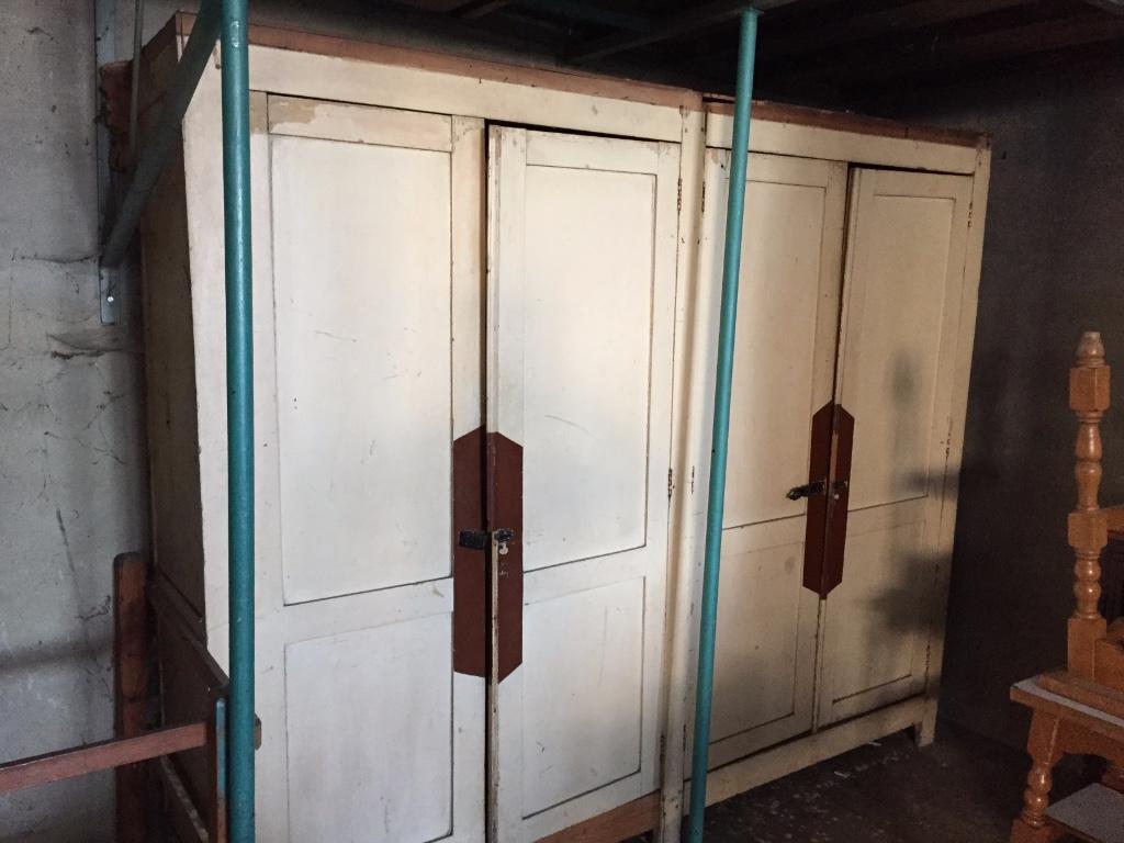 Ancien vaisselier en bois 2 portes doubles 244L - 52D - 206H, 200 cm ou plus, Enlèvement, Utilisé, 200 cm ou plus