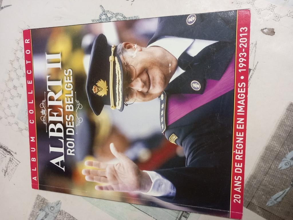Livre neuf,  Albert II Roi des Belges, Livres, Enlèvement ou Envoi, Comme neuf