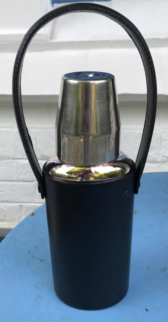 Bouteille isotherme argent et cuir Le Tanneur vintage, Enlèvement ou Envoi
