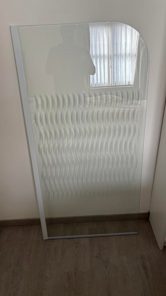 Douche-badscherm, Huis en Inrichting, Ophalen, Zo goed als nieuw
