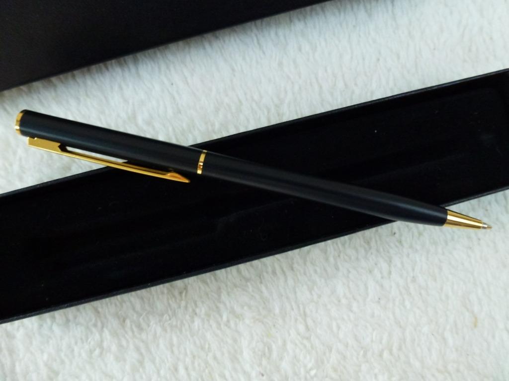 ancien stylo à bille avec boîte cadeau promotionnel à encre, Collections, Neuf, Autres marques, Enlèvement ou Envoi, Avec boîte