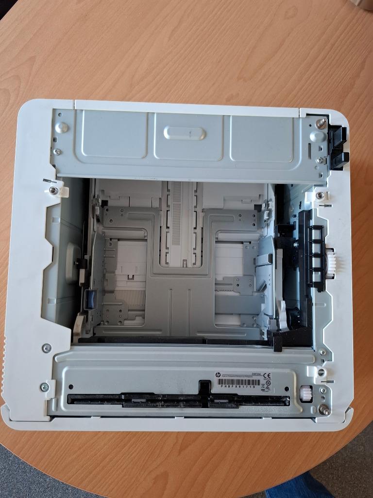HP Laserjet papierbak D9P29A, Computers en Software, Printerbenodigdheden, Ophalen of Verzenden, Zo goed als nieuw, Overige typen