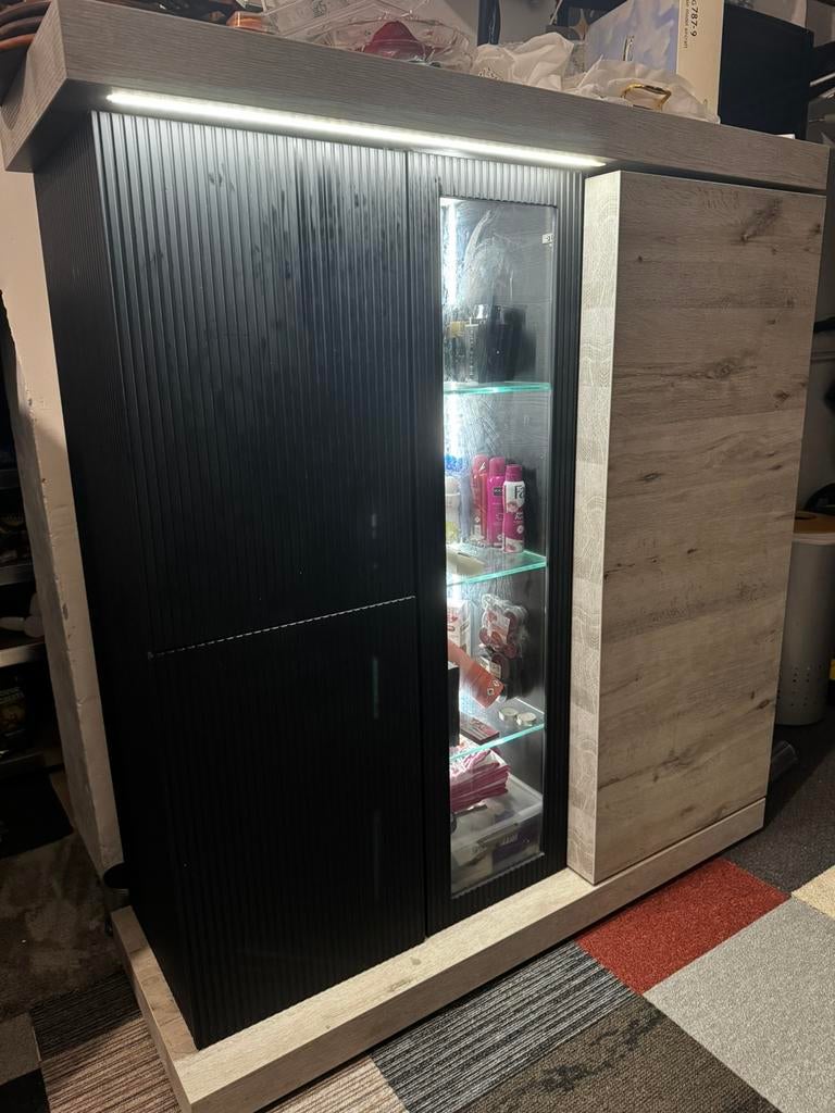 Vitrine et meuble de buffet avec éclairage LED, Enlèvement ou Envoi, Comme neuf