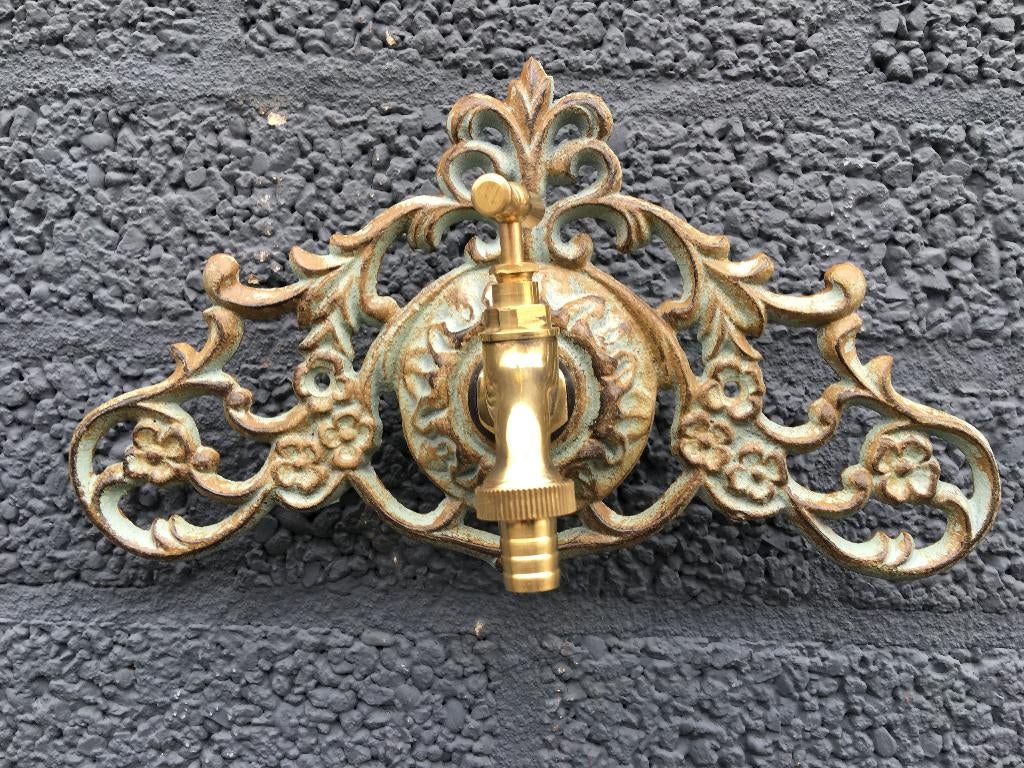 Fontaine murale avec robinet - laiton=vert, Enlèvement ou Envoi, Autres matériaux, Ornement d'eau