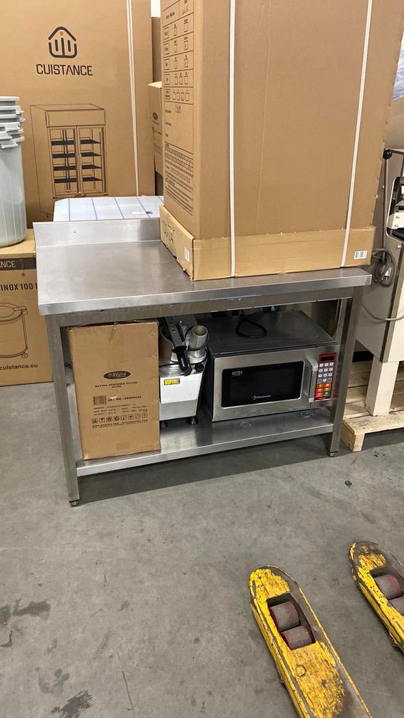 Table en inox avec rebord, Enlèvement, Comme neuf