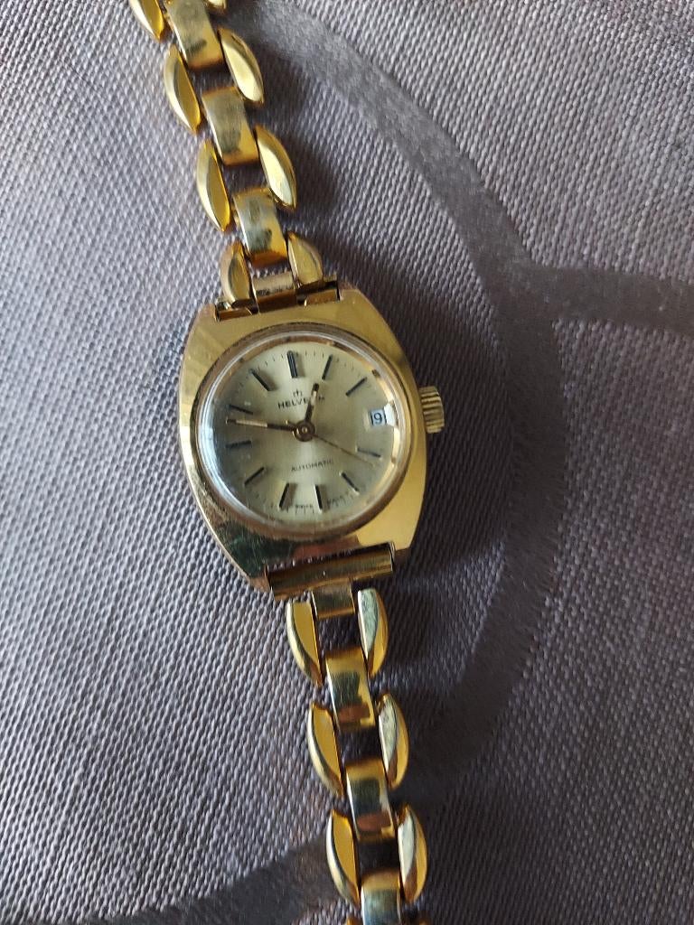 Damesuurwerk Helvetia verguld, Handtassen en Accessoires, Horloges | Dames, Overige materialen, Gebruikt, Polshorloge, Overige materialen
