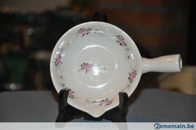 vide poche porcelaine a la rose, Antiquités & Art, Enlèvement ou Envoi