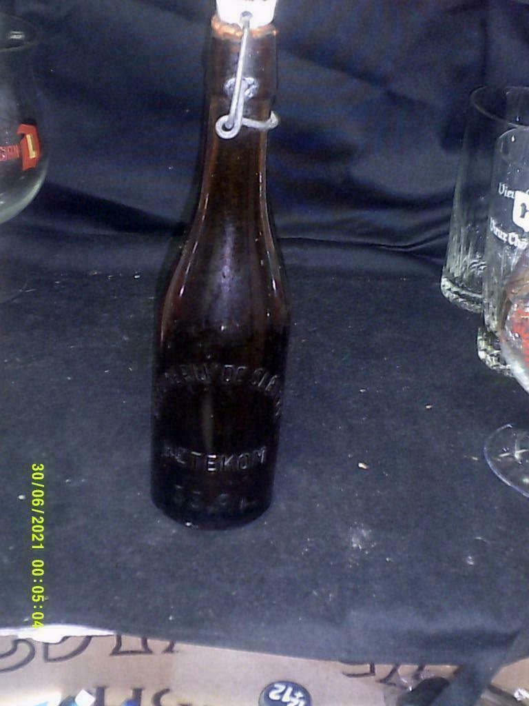 Bierflesje.De Sleutel.Betekom. D 143, Verzamelen, Biermerken, Ophalen of Verzenden, Gebruikt, Flesje(s), Overige merken