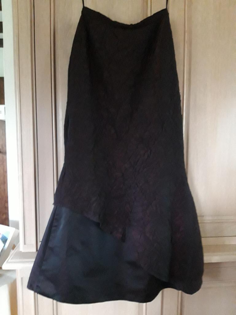Suitekleed te koop, Kleding | Dames, Overige kleuren, Zo goed als nieuw, Haute couture, Onder de knie