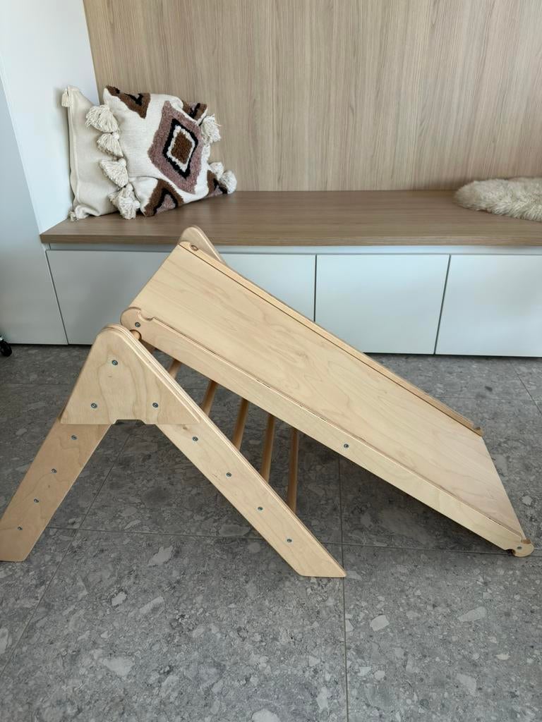 Houten klimrek met glijbaan, Ophalen, Zo goed als nieuw