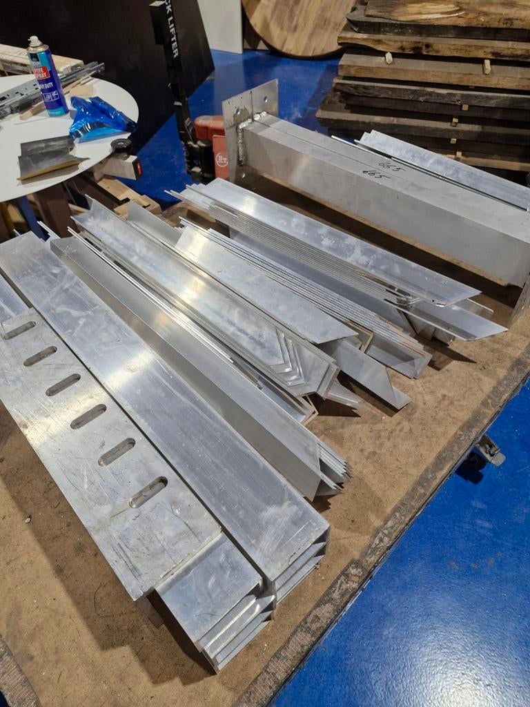 Partij aluminium profielen, Doe-het-zelf en Bouw, Metalen, Ophalen, Aluminium