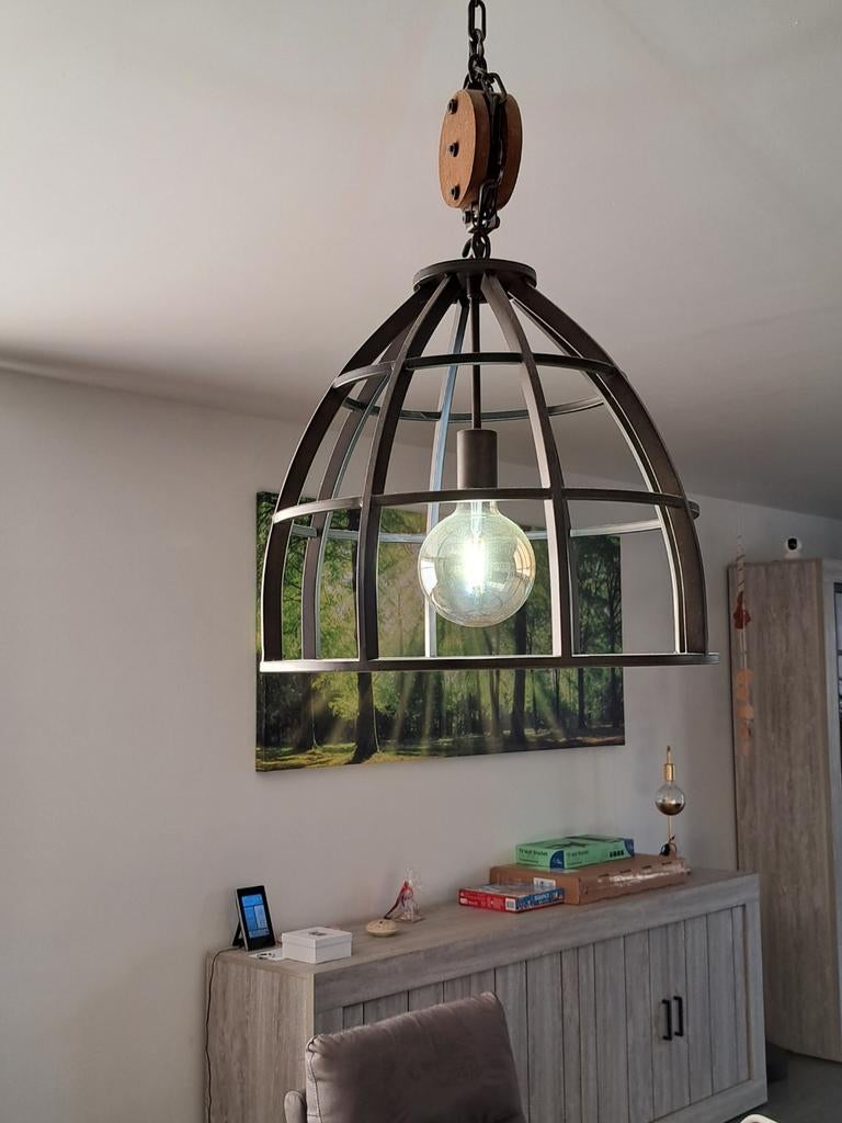 Rustieke kap boven salon, Huis en Inrichting, Lampen | Hanglampen, Ophalen