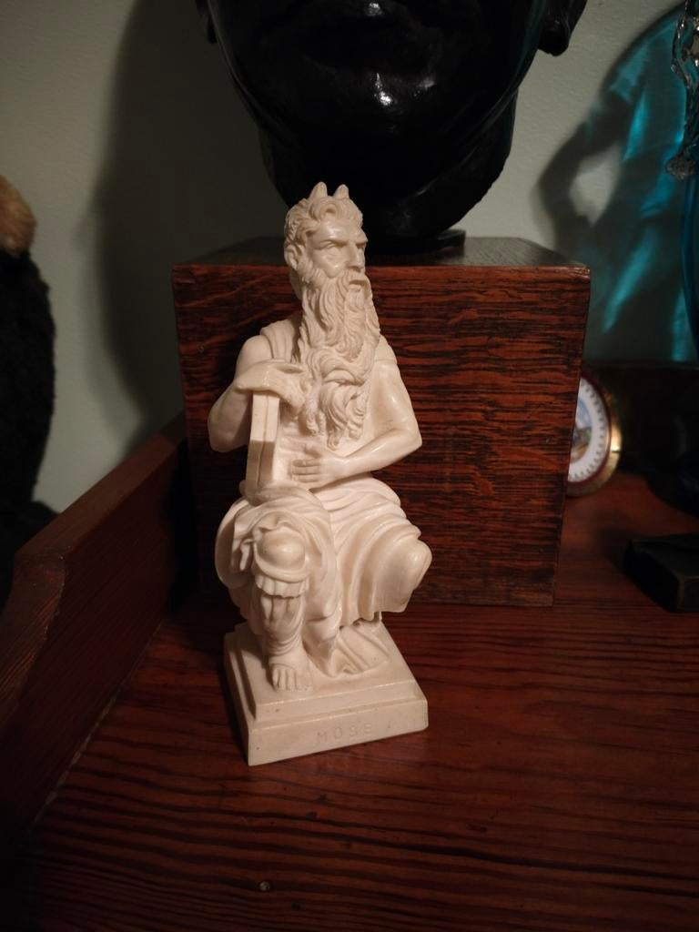 Standbeeld van Mozes, Antiek en Kunst, Ophalen