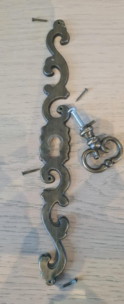 Vintage hardware-set voor keukenmeubilair
