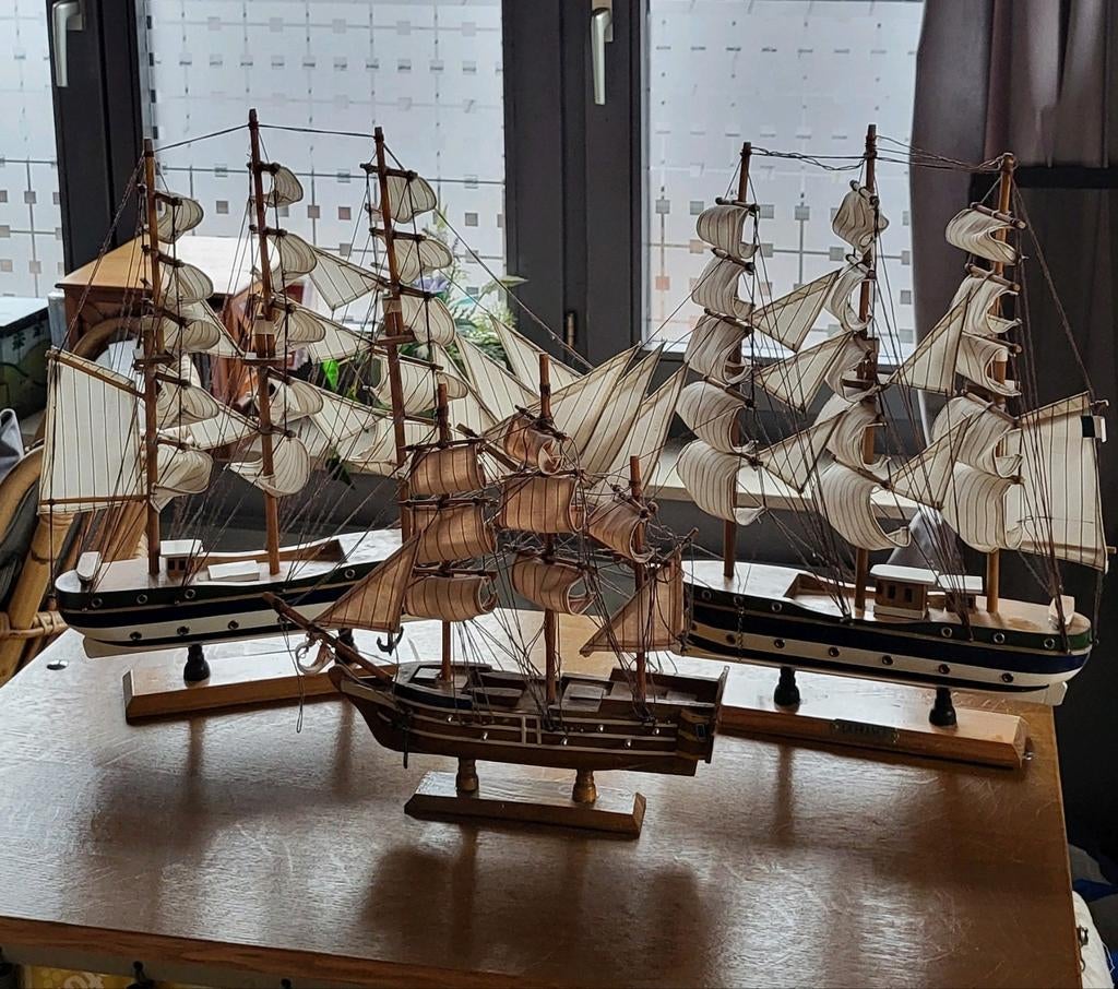 3 voiliers à vendre plaque LA FRANCE, Enlèvement