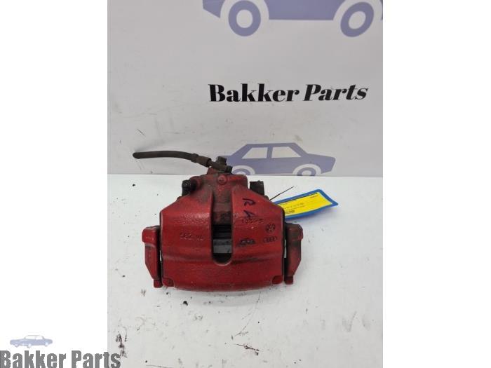 Etrier de frein (pince) avant droit d'un Volkswagen Golf, Autos : Pièces & Accessoires, Freins & Transmission, Volkswagen, Utilisé