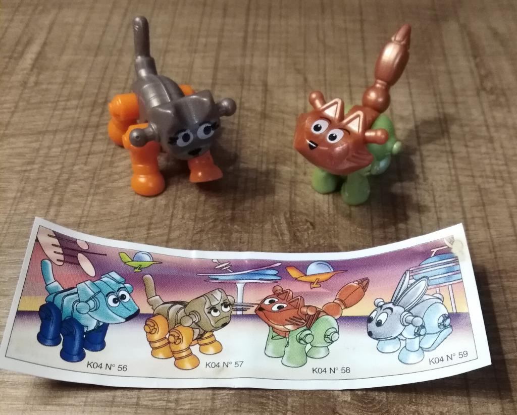 2 miniatuur robotdiertjes (Kindersurprise 2004), Ophalen of Verzenden, Zo goed als nieuw