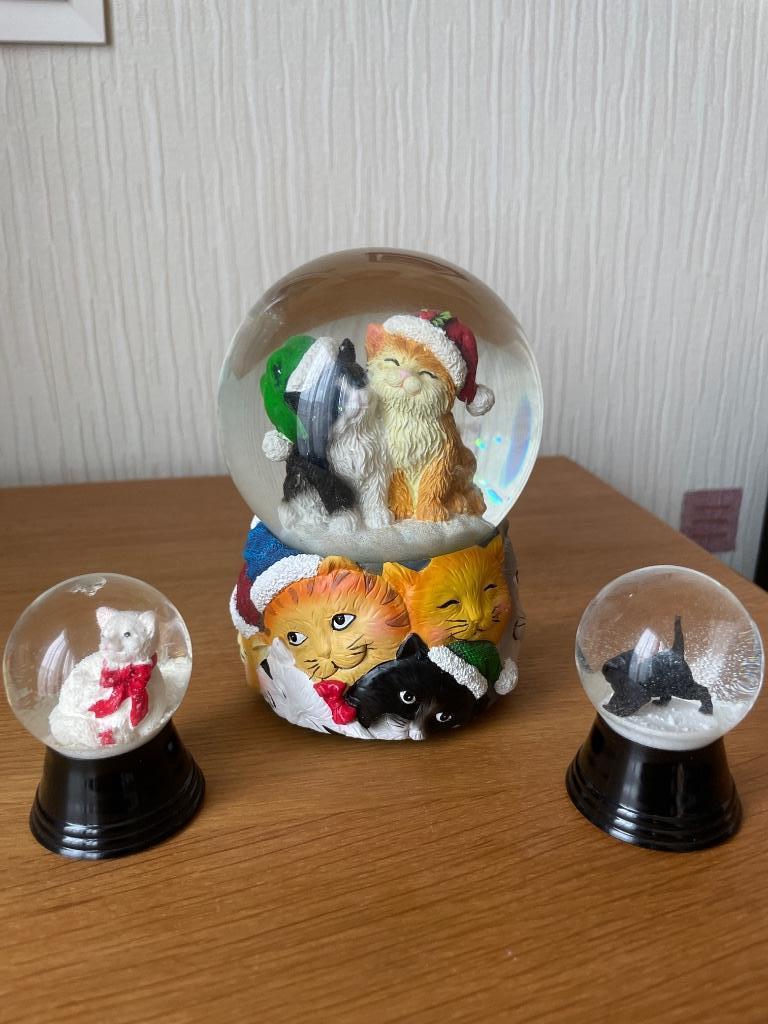 "Katten" Sneeuwballen, Ophalen of Verzenden, Gebruikt, Hond of Kat, Overige typen