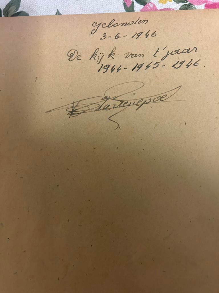 De kijk van t jaar 1944-1945-1946, Boeken, Ophalen, Gelezen