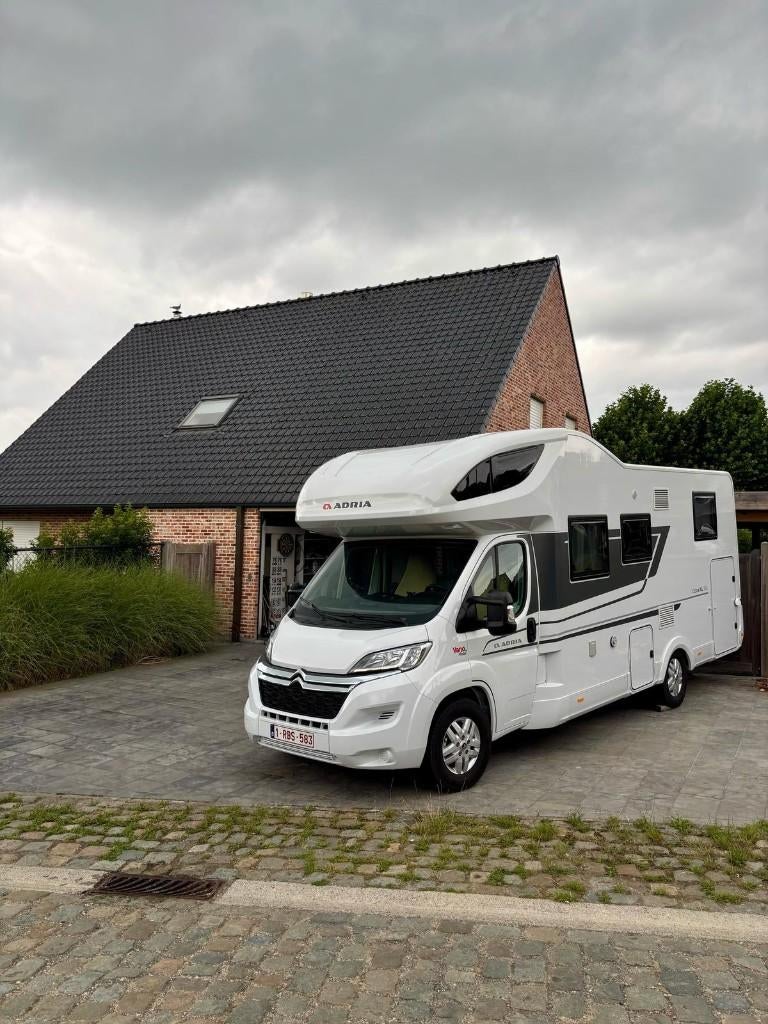 Mobil-home Adria Coral XL pour 5 pers//Rijb B, Caravanes & Camping, Camping-cars, Particulier, jusqu'à 6, Alcôve, Adria, Autres marques
