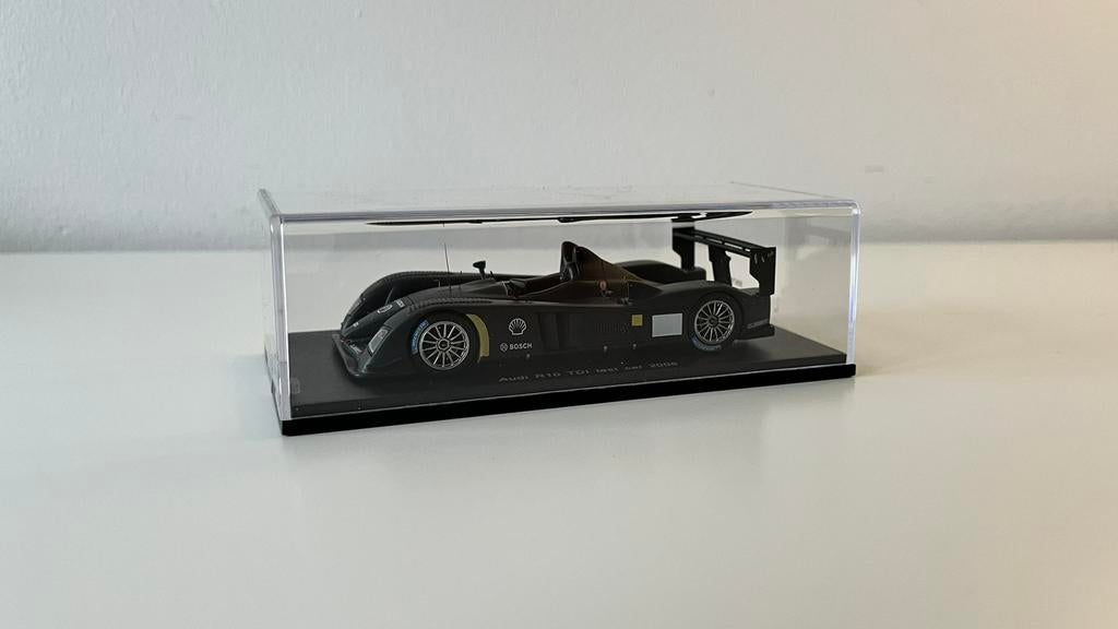 RARE - Audi R10 TDI Test Car - 1/43 Spark, Enlèvement ou Envoi, Comme neuf, Voiture, Autres marques