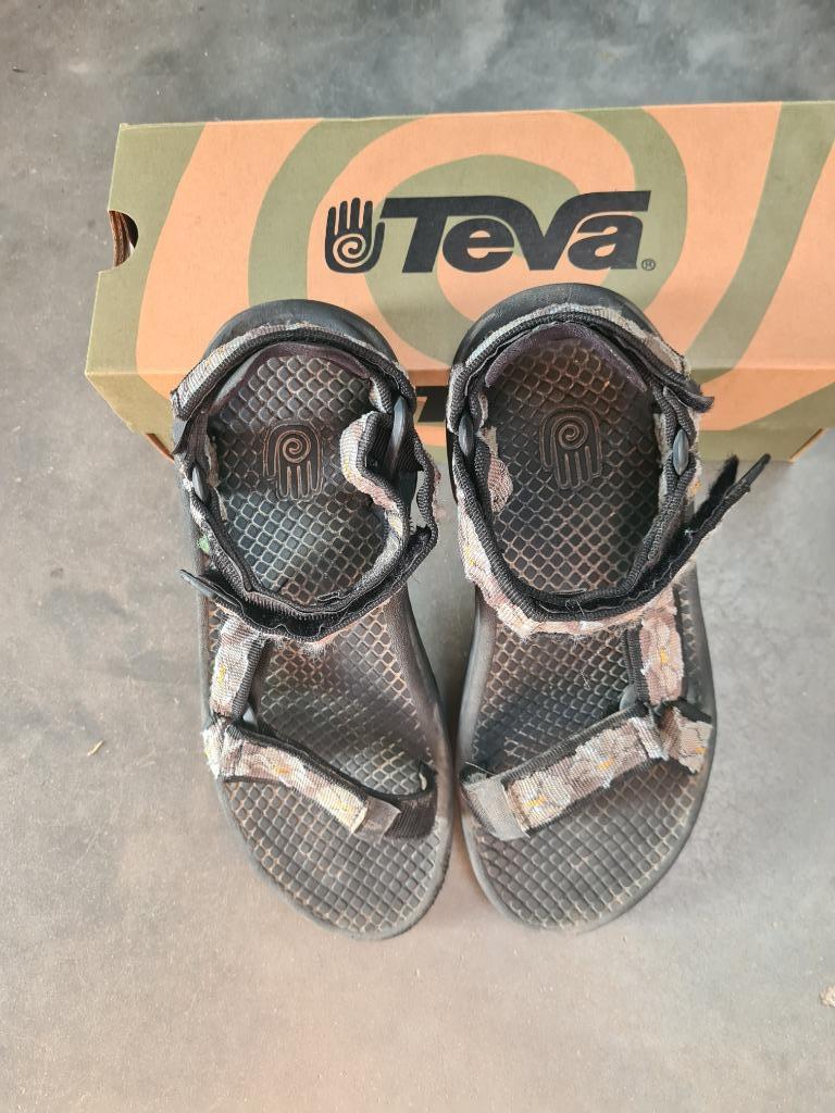 TEVA sandalen maat 40, TEVA, Ophalen, Gedragen