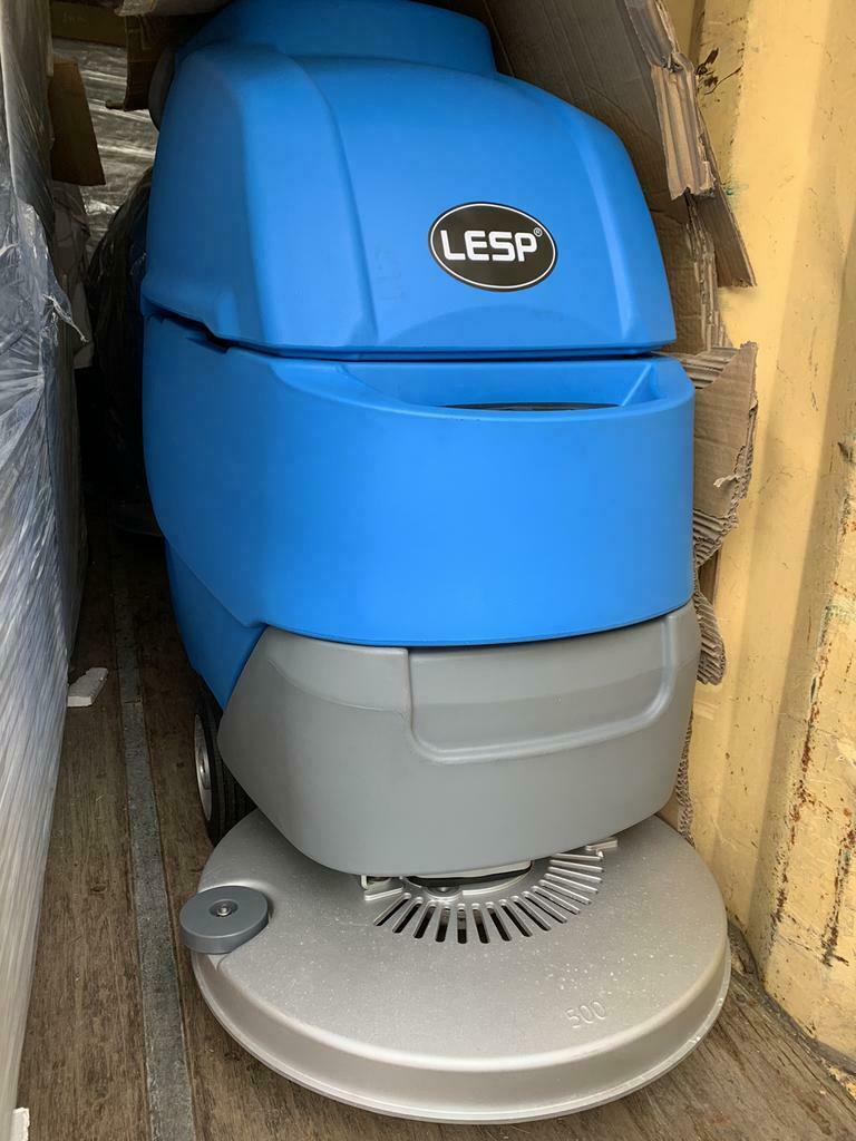 Autolaveuse 2900€, Bricolage & Construction, Neuf