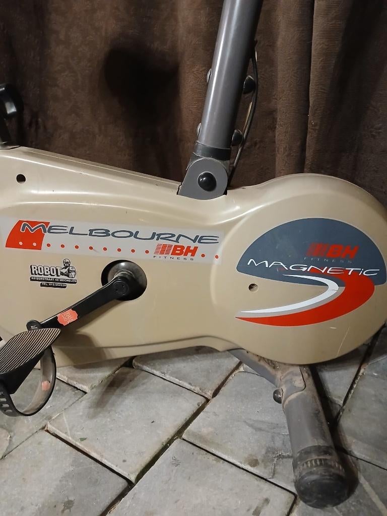 Melbourne BH Fitness Home trainer, Sport en Fitness, Ophalen, Kunststof, Gebruikt, Buik
