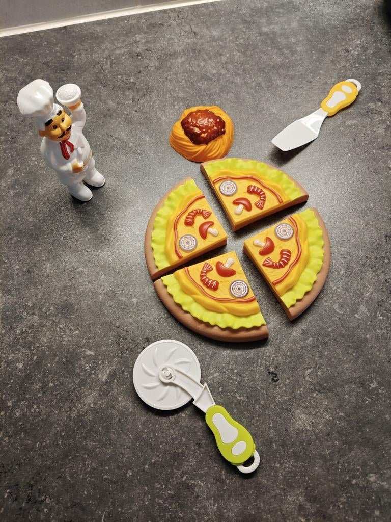 Pizza speelgoed, Ophalen