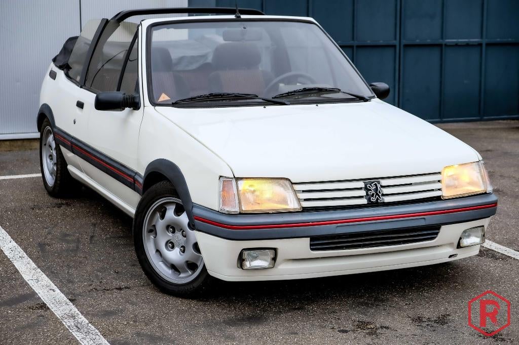 Peugeot 205 CTI Ancêtrer 1.6 102 ch, 75 kW, Entreprise, Cabriolet, Boîte manuelle