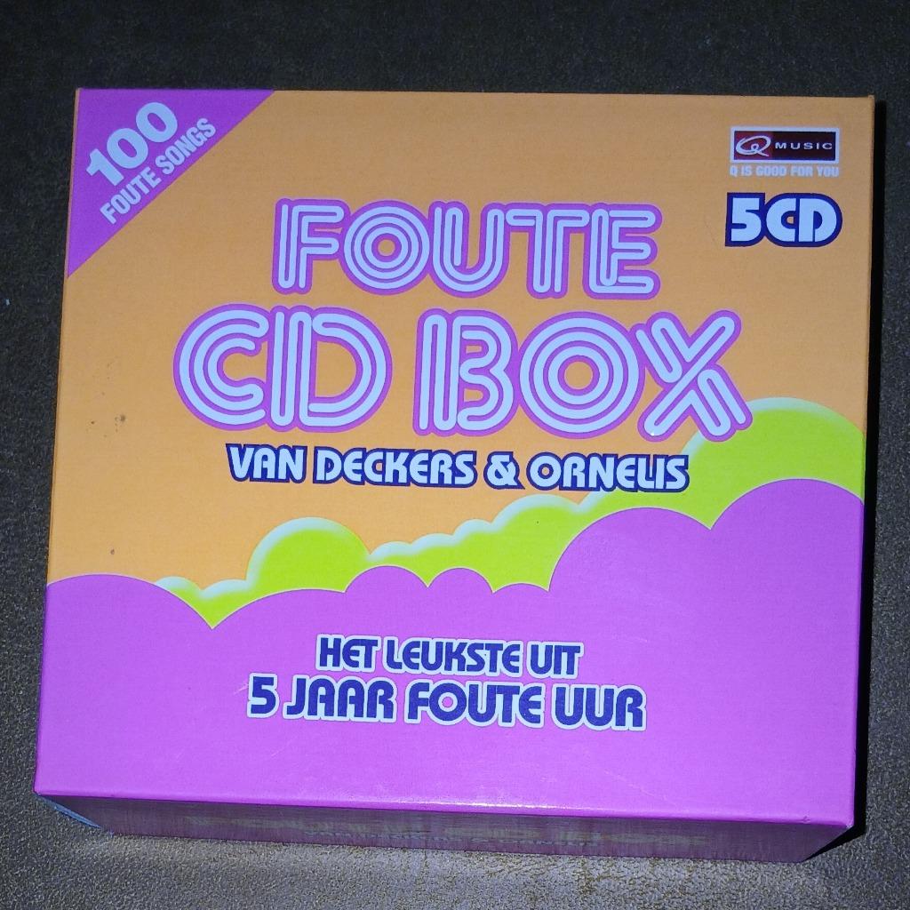 Foute CD Box – Deckers & Ornelis (2008, 5CD, nieuw), Ophalen of Verzenden, Nieuw in verpakking, Boxset