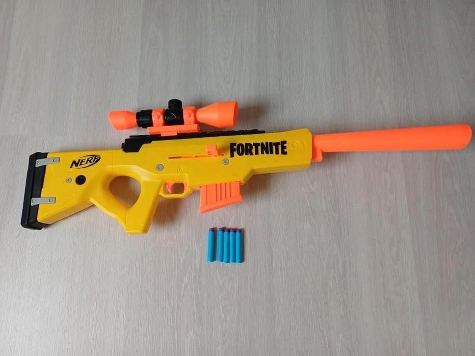 Nerf Fortnite + 5 pijltjes, Ophalen