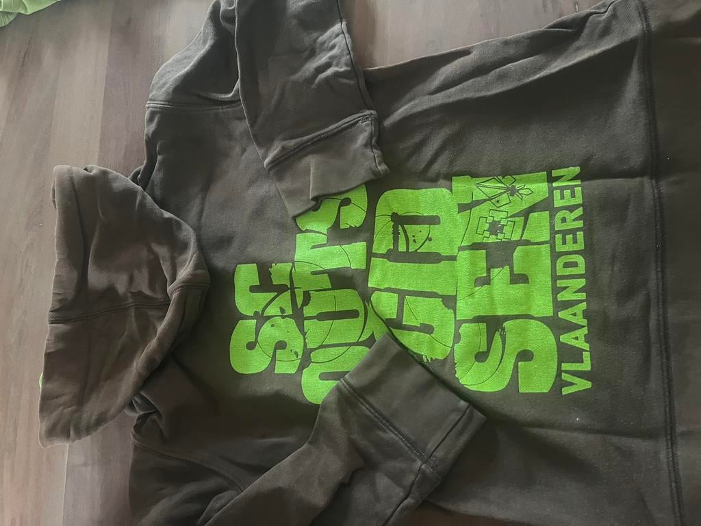 Scoutskledij, Enlèvement, Utilisé