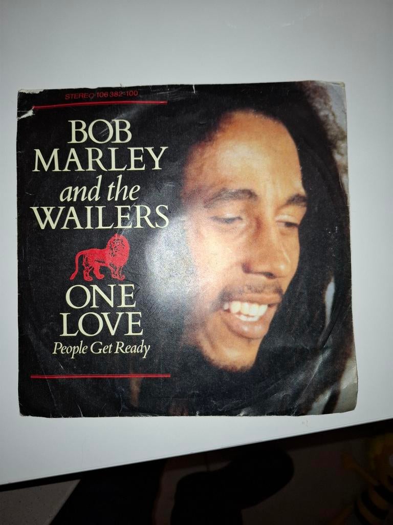 Bob Marley et les Wailers : un seul amour, Envoi, Comme neuf