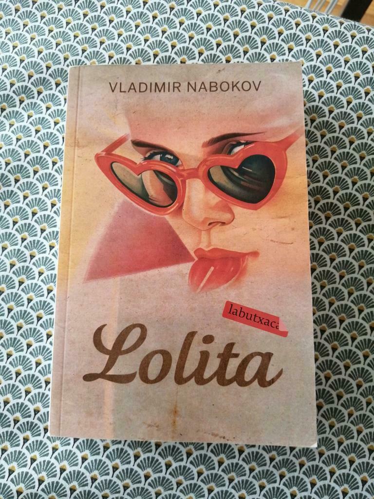 Lolita de Vladimir Nabokov en catalan espagnol, Boeken, Ophalen, Nieuw